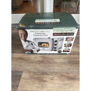 WOLFGANG PUCK KitchenTek Pressure Oven Cooking WPROR1002-B - Brand New In Box